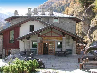 A L'hostellerie Du Paradis 3*